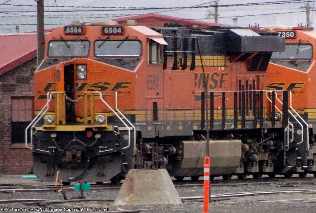 BNSF 6584